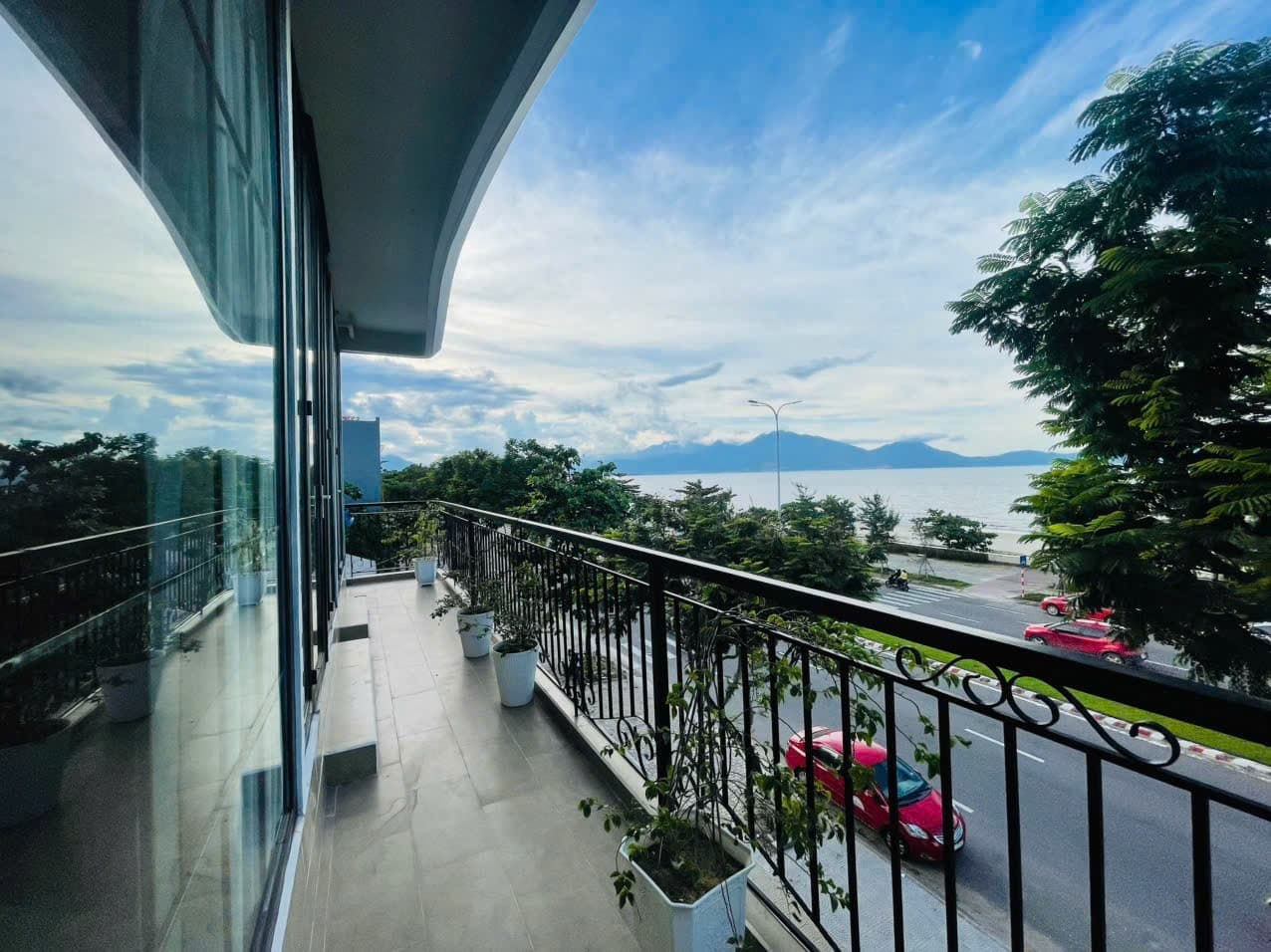 Beautiful New Apartment With Direct Sea View — Studio fully furnished (photo 3)