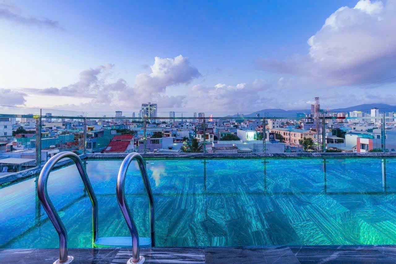2 Bedrooms Apartment For Rent — 2BR fully furnished (photo 1)