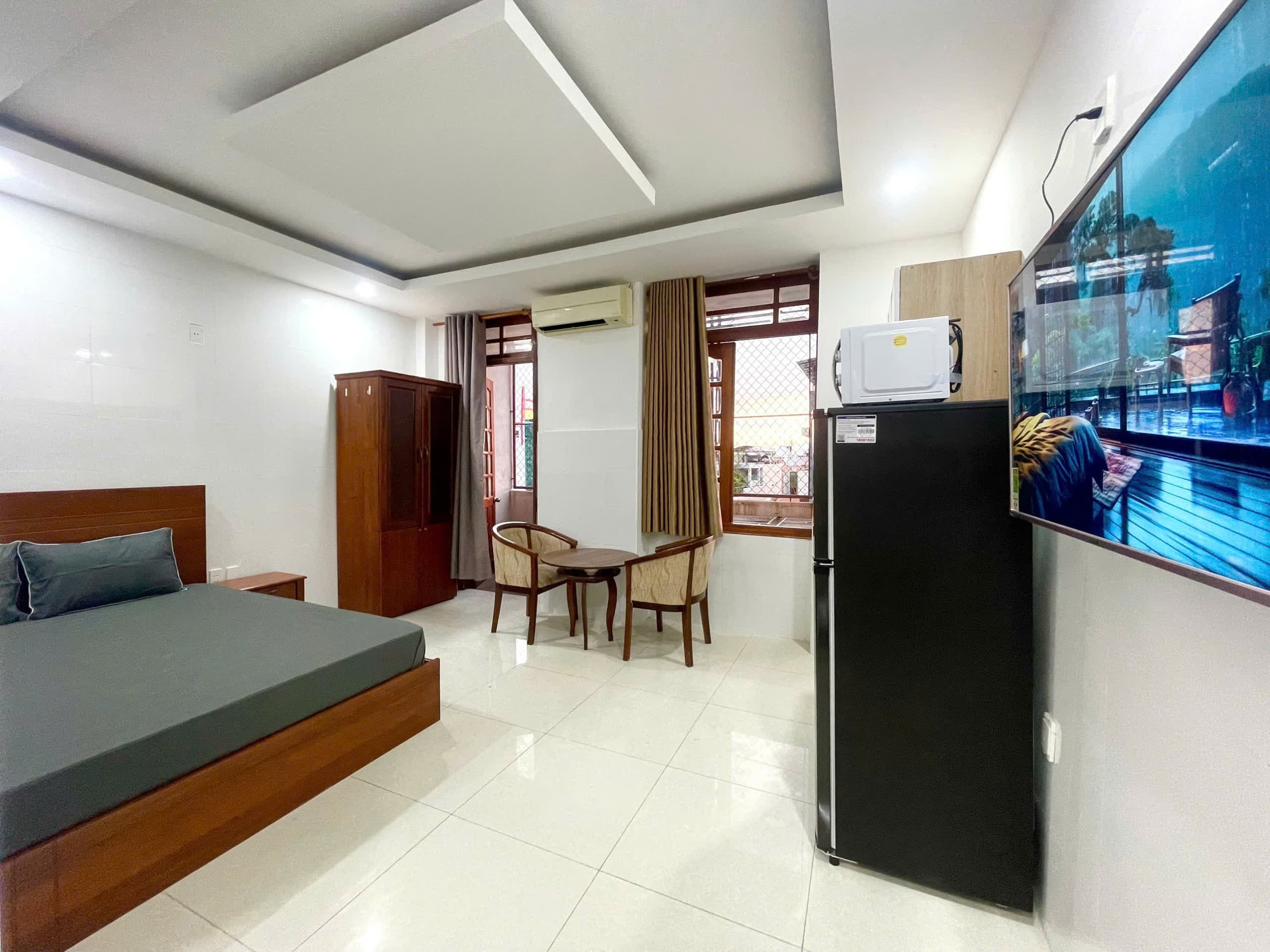 MODERN STUDIO – HEART OF THE CITY — Studio fully furnished (photo 1)