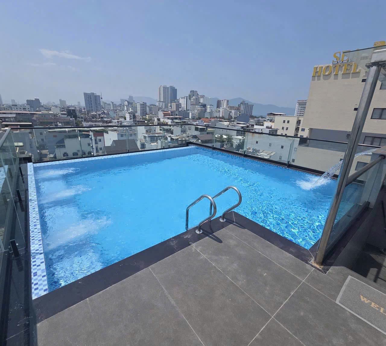 1 BEDROOM - 100% NEW - CLOSE TO THE BEACH — 1BR fully furnished (photo 1)