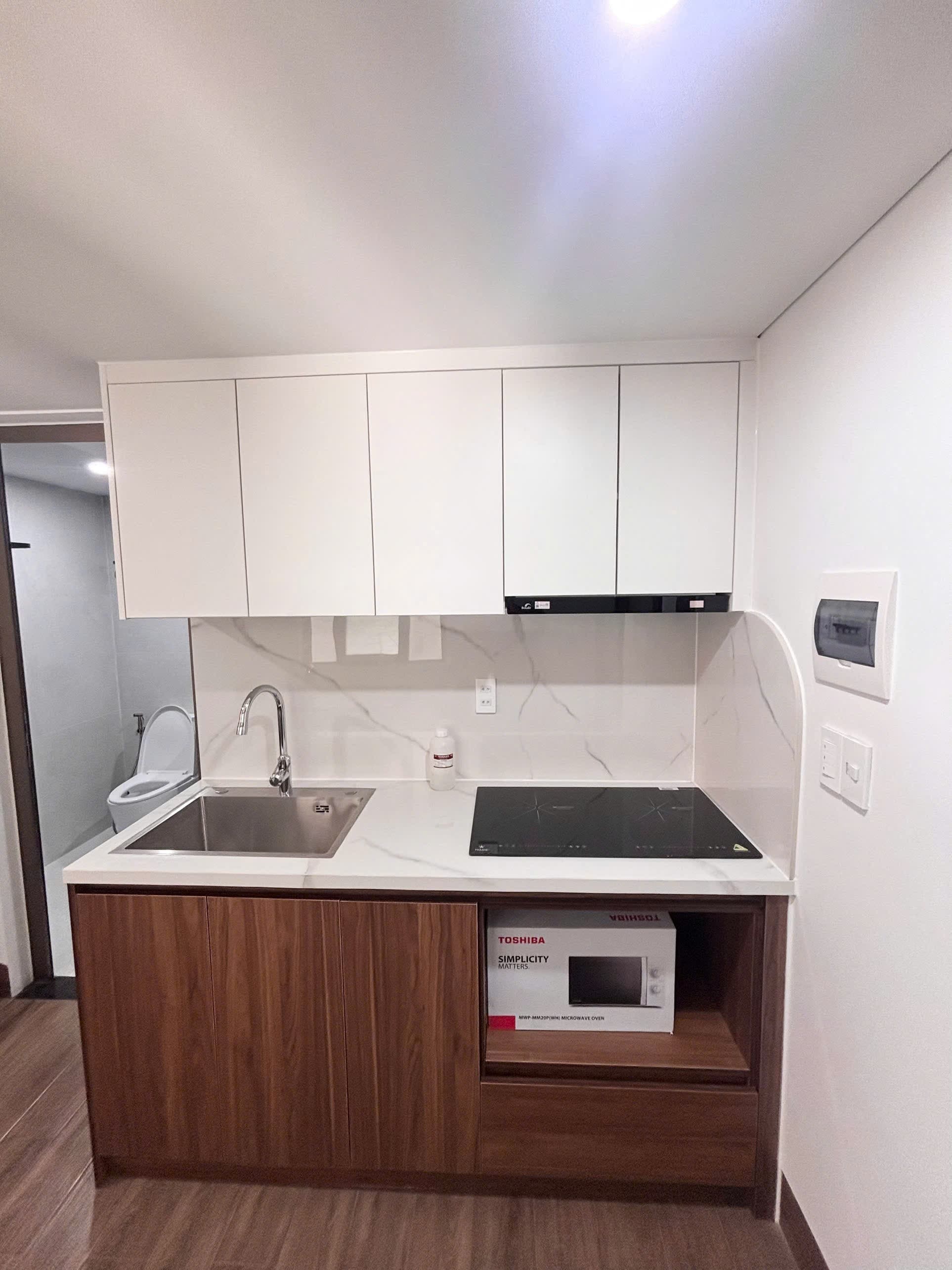HOT DEAL IN SON TRA – REDUCED TO ONLY 10 MILLION VND/MONTH — 1BR fully furnished (photo 3)